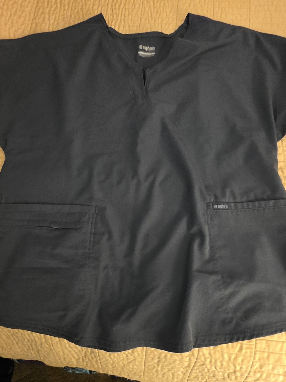 Cherokee, Euphoria Womens Scrub Top In Gray, Size XL